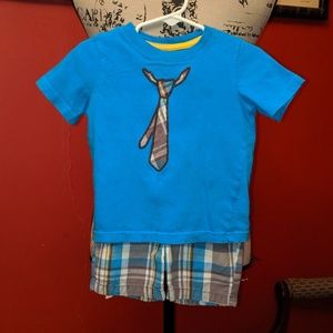 🦠3 for $8🦠 Jumping Beans t-shirt & shorts set